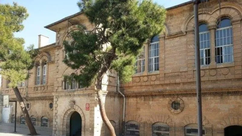 Şanlıurfa Şehit Nusret İmam Hatip Ortaokulu - Şanlıurfa Ortaokulları