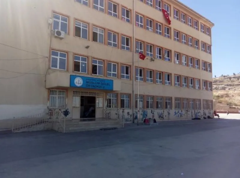 Şanlıurfa Müslüm Gülel Ortaokulu - Şanlıurfa Ortaokulları