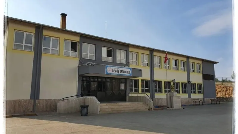 Şanlıurfa Özmüş Ortaokulu - Şanlıurfa Ortaokulları