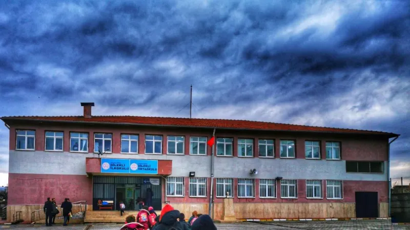 Şanlıurfa Dilekli Ortaokulu - Şanlıurfa Ortaokulları