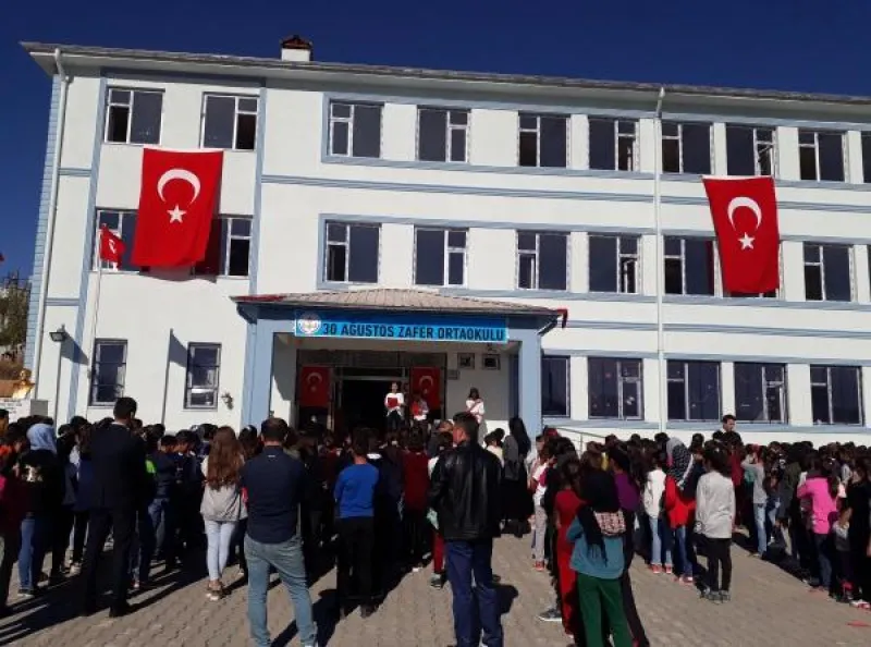 Siirt 30 Ağustos Zafer Ortaokulu - Siirt Ortaokulları