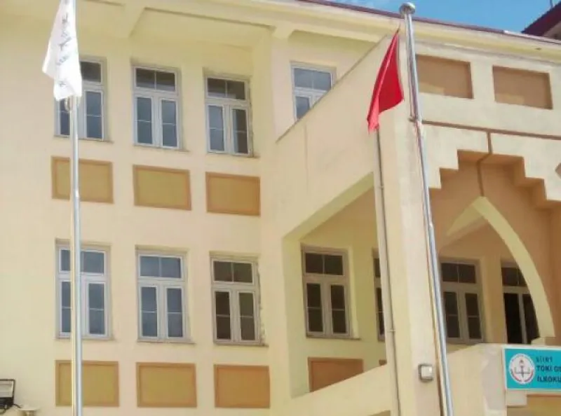 Siirt Toki Osman Gazi Ortaokulu - Siirt Ortaokulları