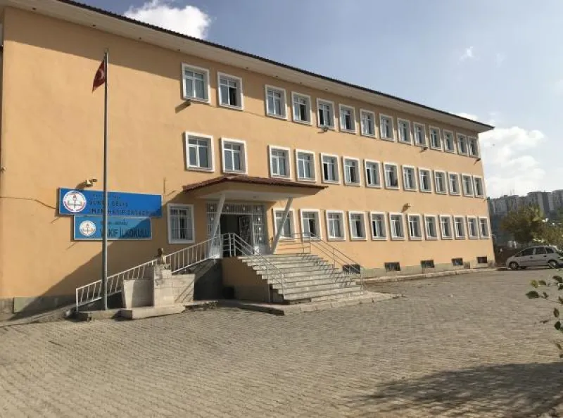 Şırnak Şükrü Geliş İmam Hatip Ortaokulu - Şırnak Ortaokulları