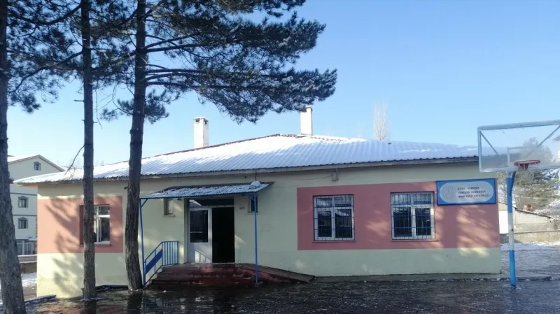 Sivas Gemerek Yeniçubuk İmam Hatip Ortaokulu - Sivas Ortaokulları