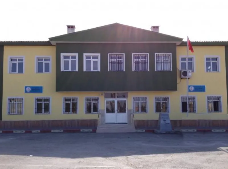 Sivas Şehit Abdulkadir Koç Ortaokulu - Sivas Ortaokulları