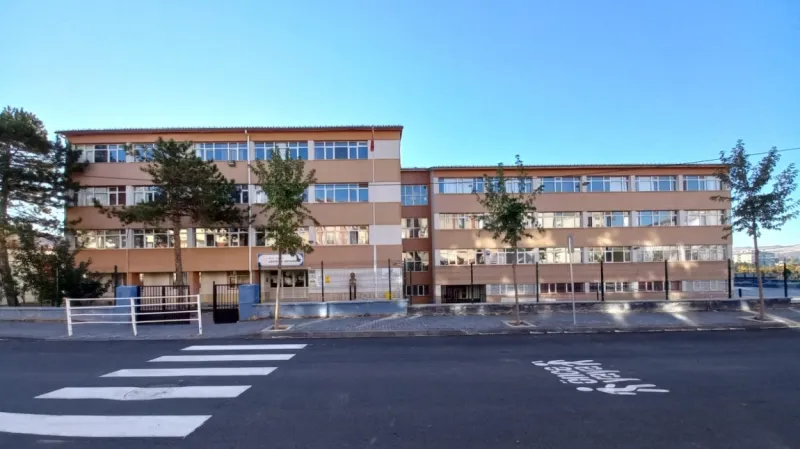 Sivas Dörteylül Ortaokulu - Sivas Ortaokulları