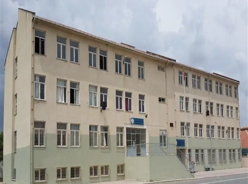 Tekirdağ Başöğretmen Ortaokulu - Tekirdağ Ortaokulları