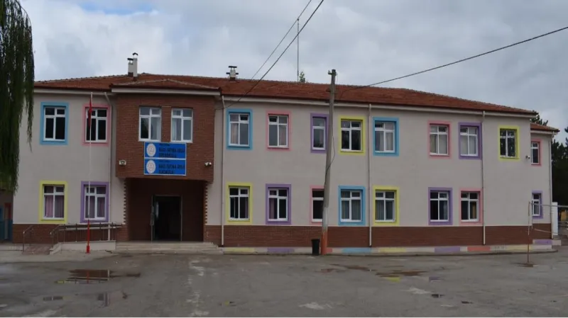 Tokat Hacı Fatma Uslu Ortaokulu - Tokat Ortaokulları