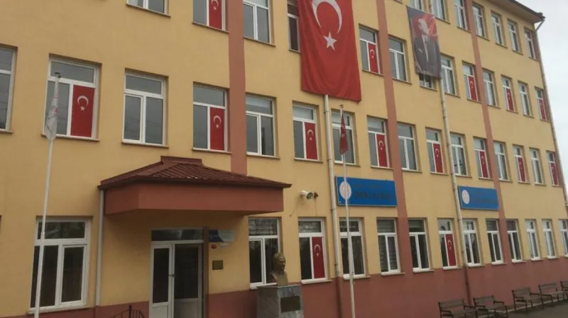 Trabzon Çimenli Ortaokulu - Trabzon Ortaokulları