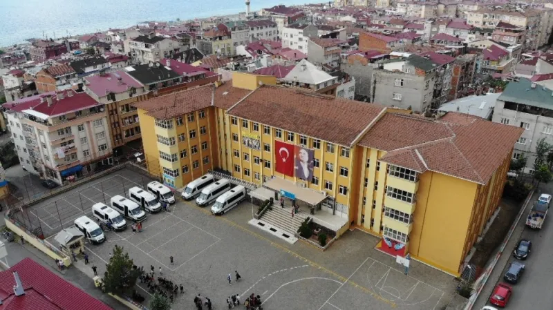 Trabzon İskenderpaşa Ortaokulu - Trabzon Ortaokulları
