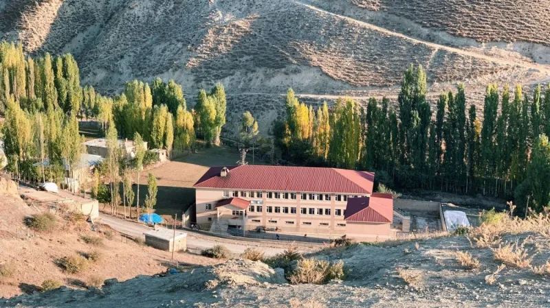 Van Oğulveren Ortaokulu - Van Ortaokulları