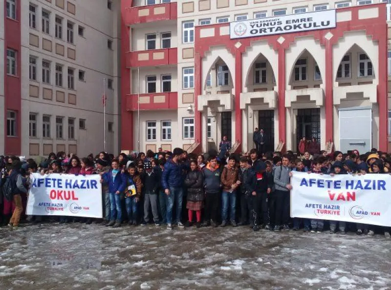 Van Yunus Emre Ortaokulu - Van Ortaokulları