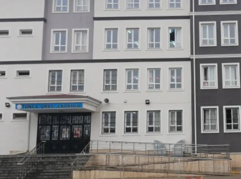 Van Tunca Uras Ortaokulu - Van Ortaokulları