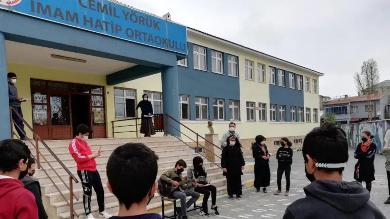 Van Cemil Yörük İmam Hatip Ortaokulu - Van Ortaokulları