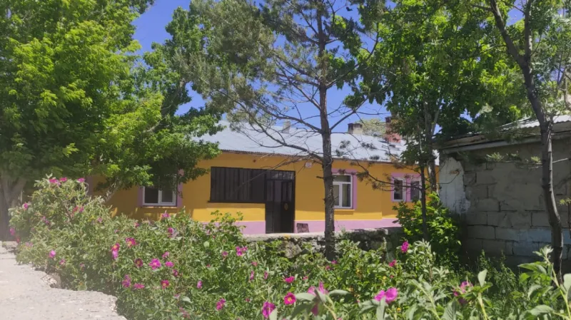 Van Dönerdere İmam Hatip Ortaokulu - Van Ortaokulları