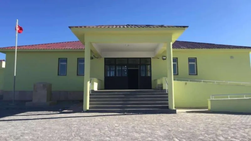 Van Aşağı Balçıklı Ortaokulu - Van Ortaokulları