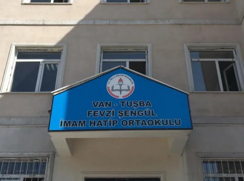 Van Fevzi Şengül İmam Hatip Ortaokulu - Van Ortaokulları
