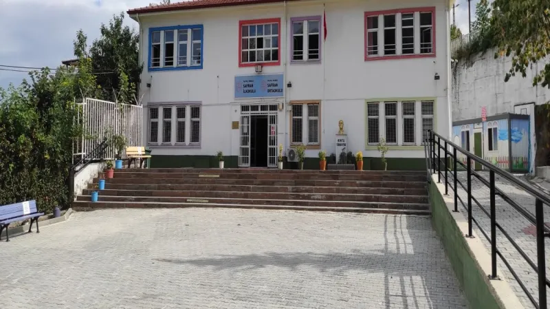 Yalova Safran Ortaokulu - Yalova Ortaokulları