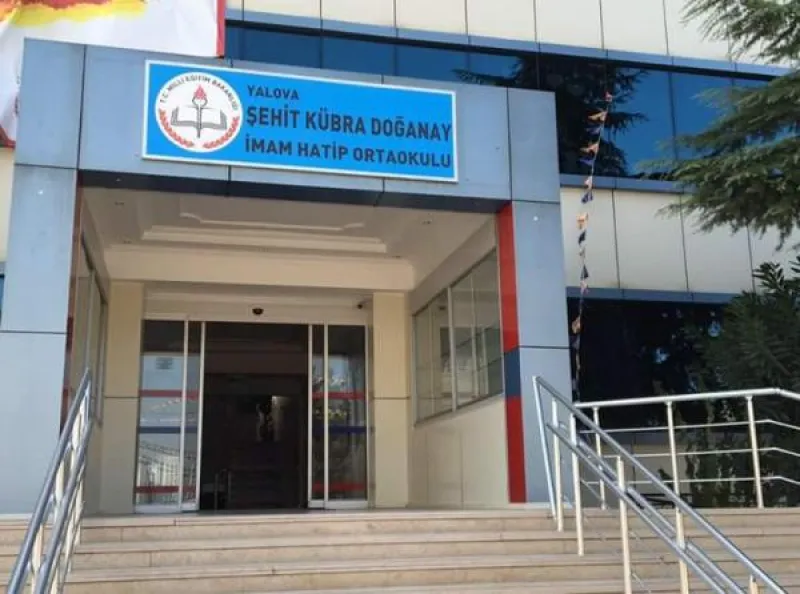 Yalova Şehit Kübra Doğanay İmam Hatip Ortaokulu - Yalova Ortaokulları