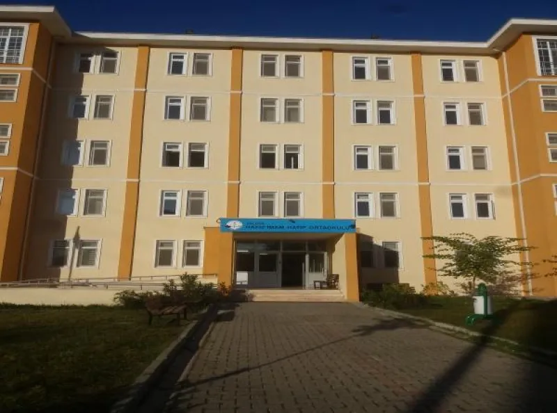 Yalova Yalova Hafız İmam Hatip Ortaokulu - Yalova Ortaokulları