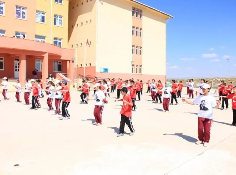 Yozgat Boğazlıyan Toki Şehit İrfan Efe İmam Hatip Ortaokulu - Yozgat Ortaokulları