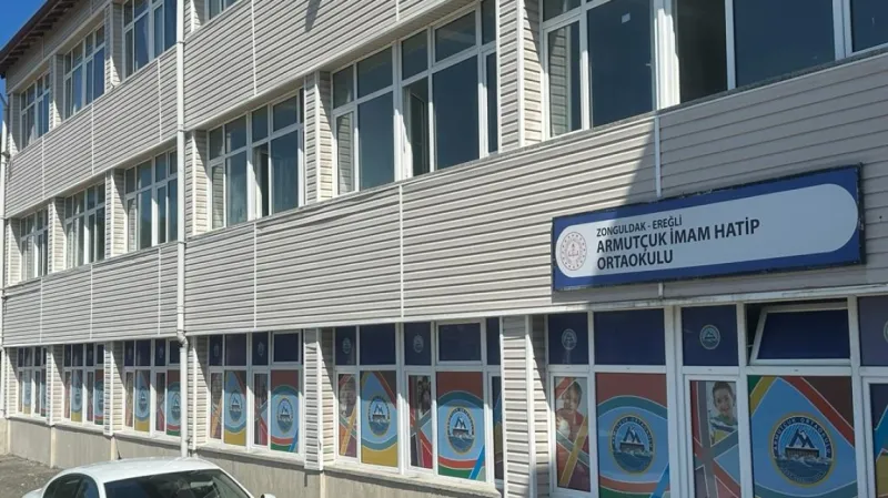 Armutçuk Ortaokulu Fotoğrafı