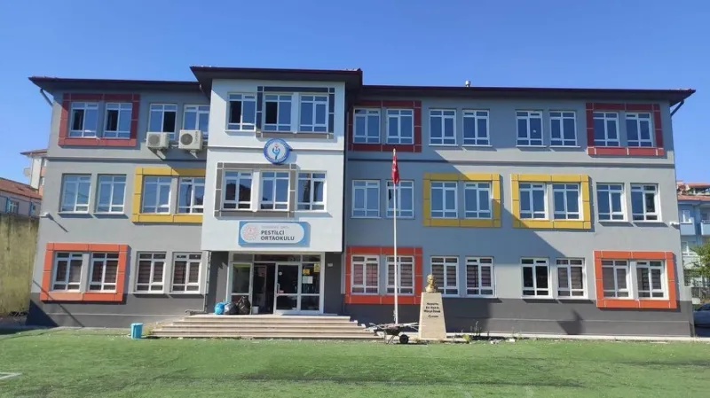 Pestilci Ortaokulu Fotoğrafı